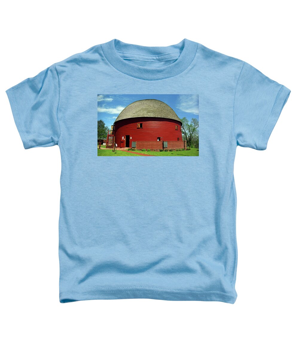66 Toddler T-Shirt featuring the photograph Route 66 - Round Barn 2007 by Frank Romeo