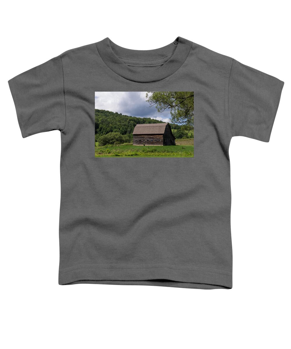 Barn Toddler T-Shirt featuring the photograph Countryside Barn by Weir Here And There