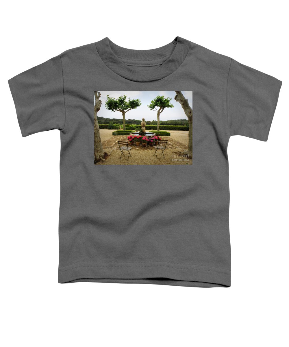 France Toddler T-Shirt featuring the photograph Chateau Malherbe Fountain by Lainie Wrightson