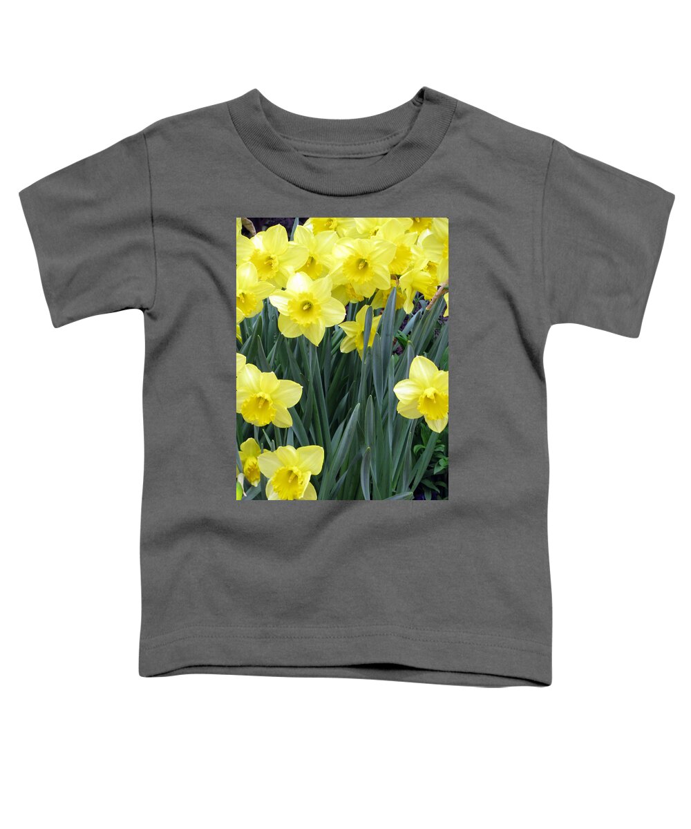 Daffodil Toddler T-Shirt featuring the photograph Daffodil 34 by Pamela Critchlow