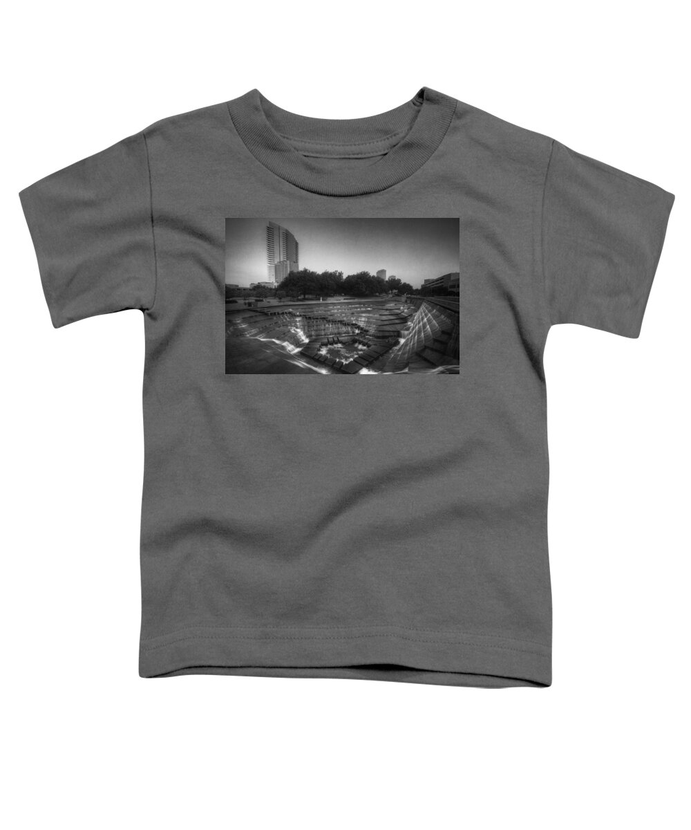 Water Garden Toddler T-Shirt featuring the photograph Fort Worth Water Gardens by Joan Carroll