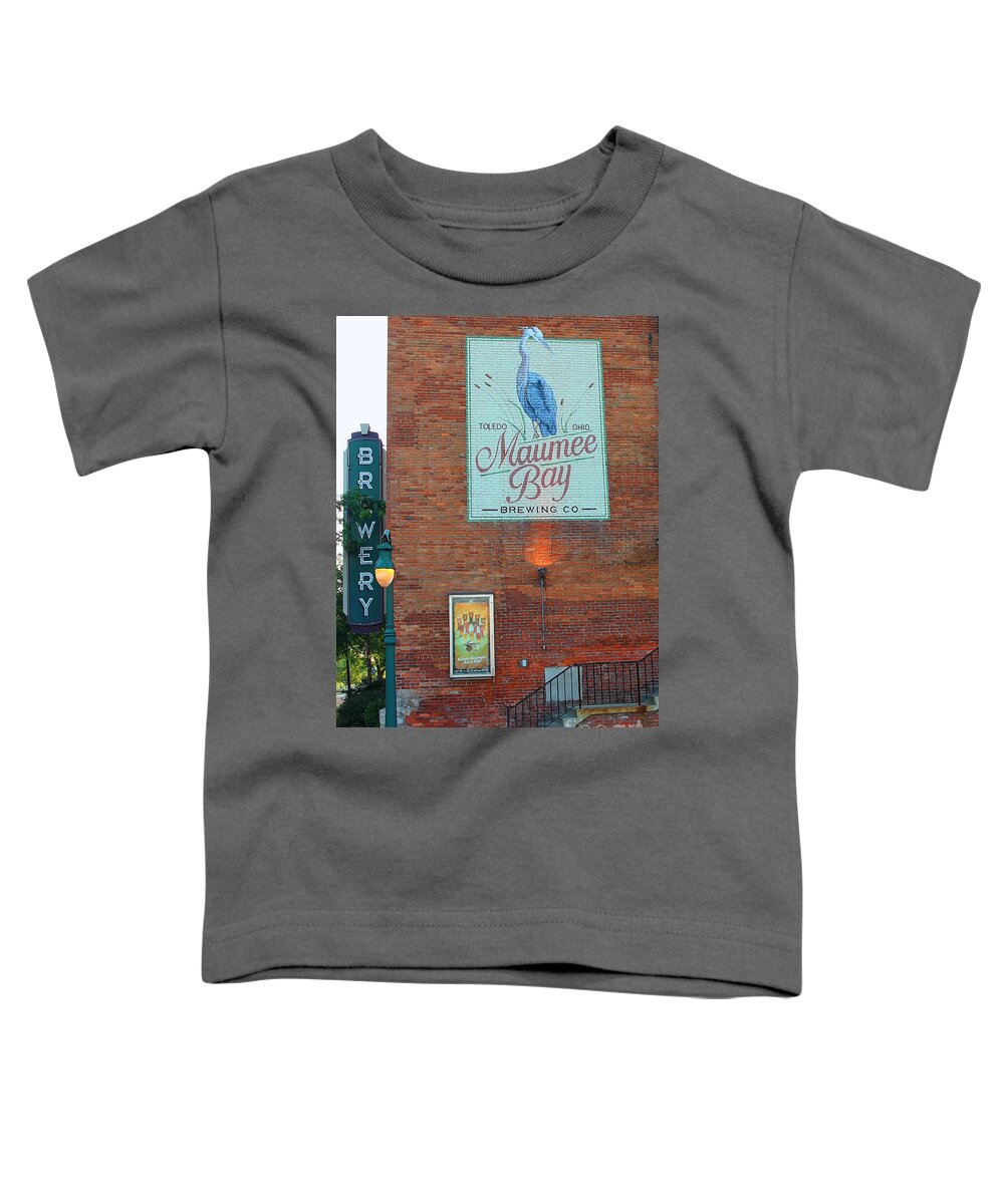 Maumee Bay Brewing Company Toddler T-Shirt featuring the photograph Maumee Bay Brewing Company 2135 by Jack Schultz