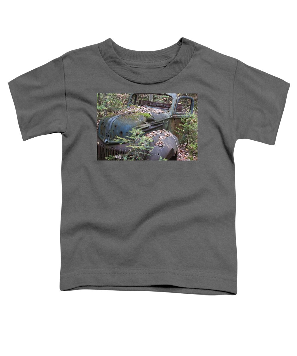 Truck Toddler T-Shirt featuring the photograph NYPD Truck by Jean Macaluso