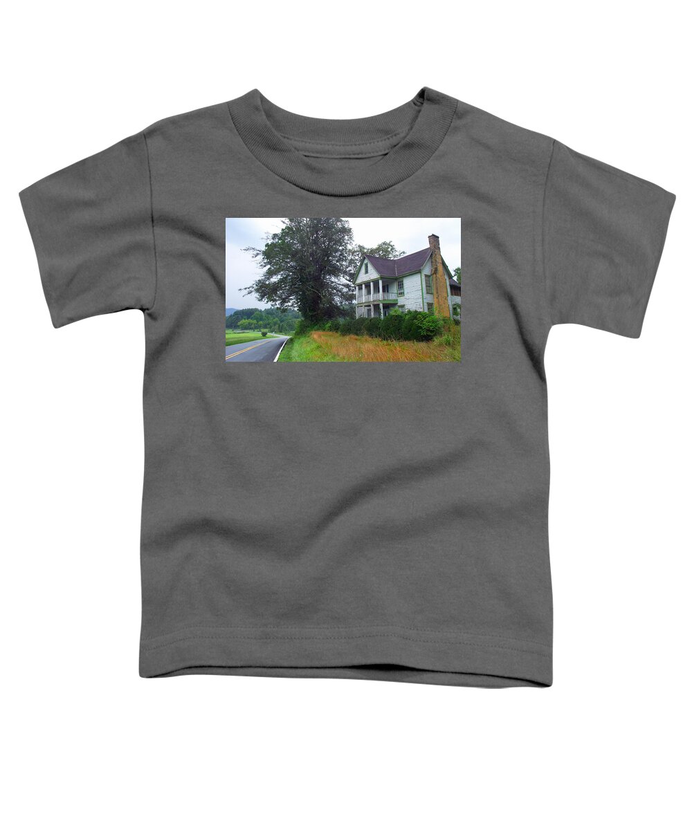 Old Houses Toddler T-Shirt featuring the photograph Old Galloway House in Rosman NC by Duane McCullough