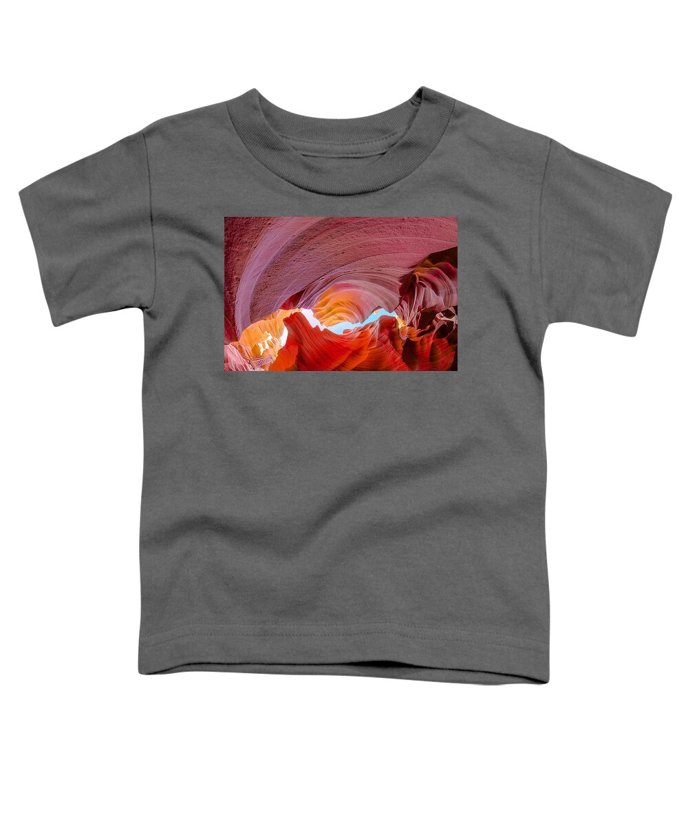 Antelope Canyon Toddler T-Shirt featuring the photograph Sandstone Chasm by Jason Chu