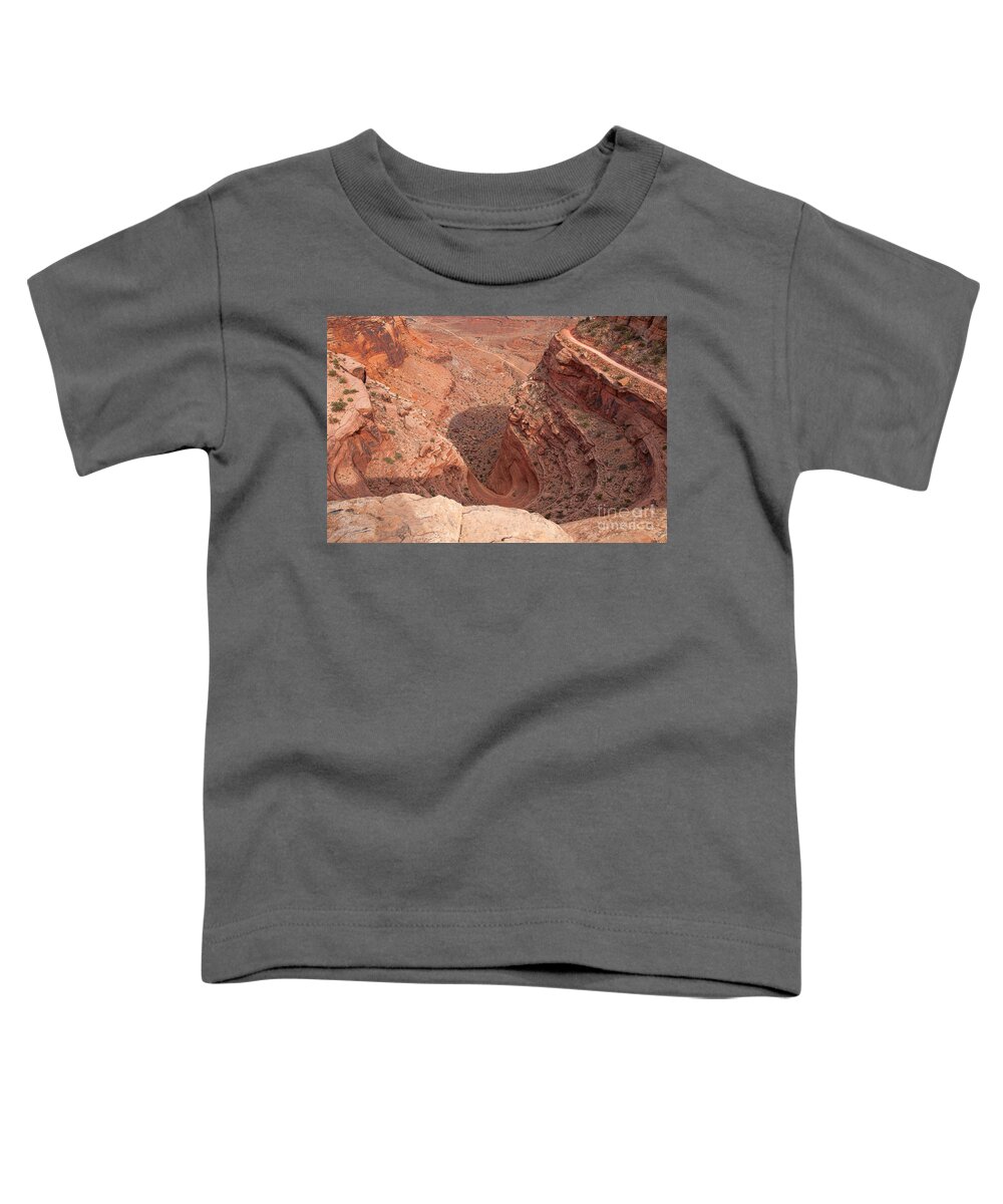 Utah Toddler T-Shirt featuring the photograph Horseshoe Bend by Jim Garrison