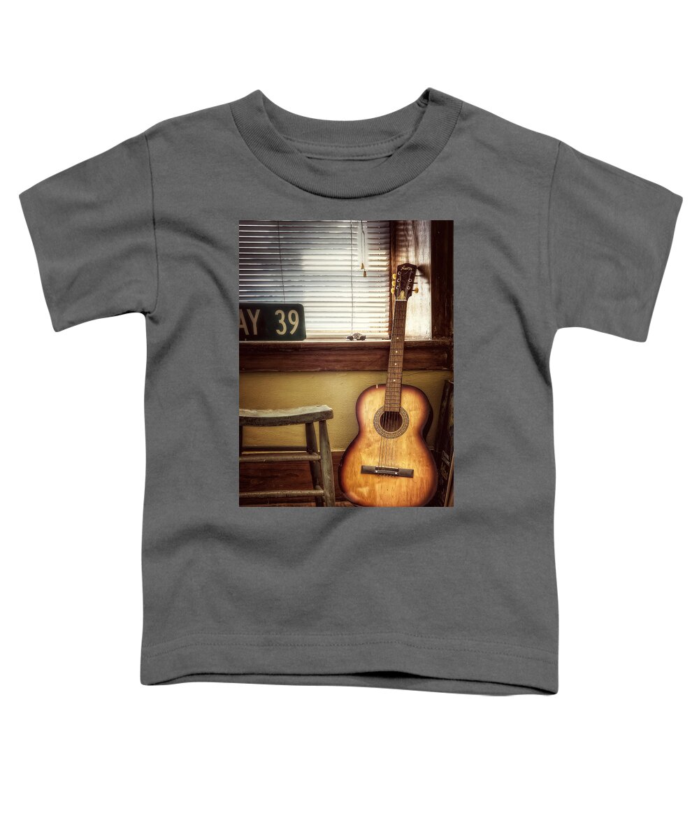 Guitar Toddler T-Shirt featuring the photograph This Old Guitar by Scott Norris
