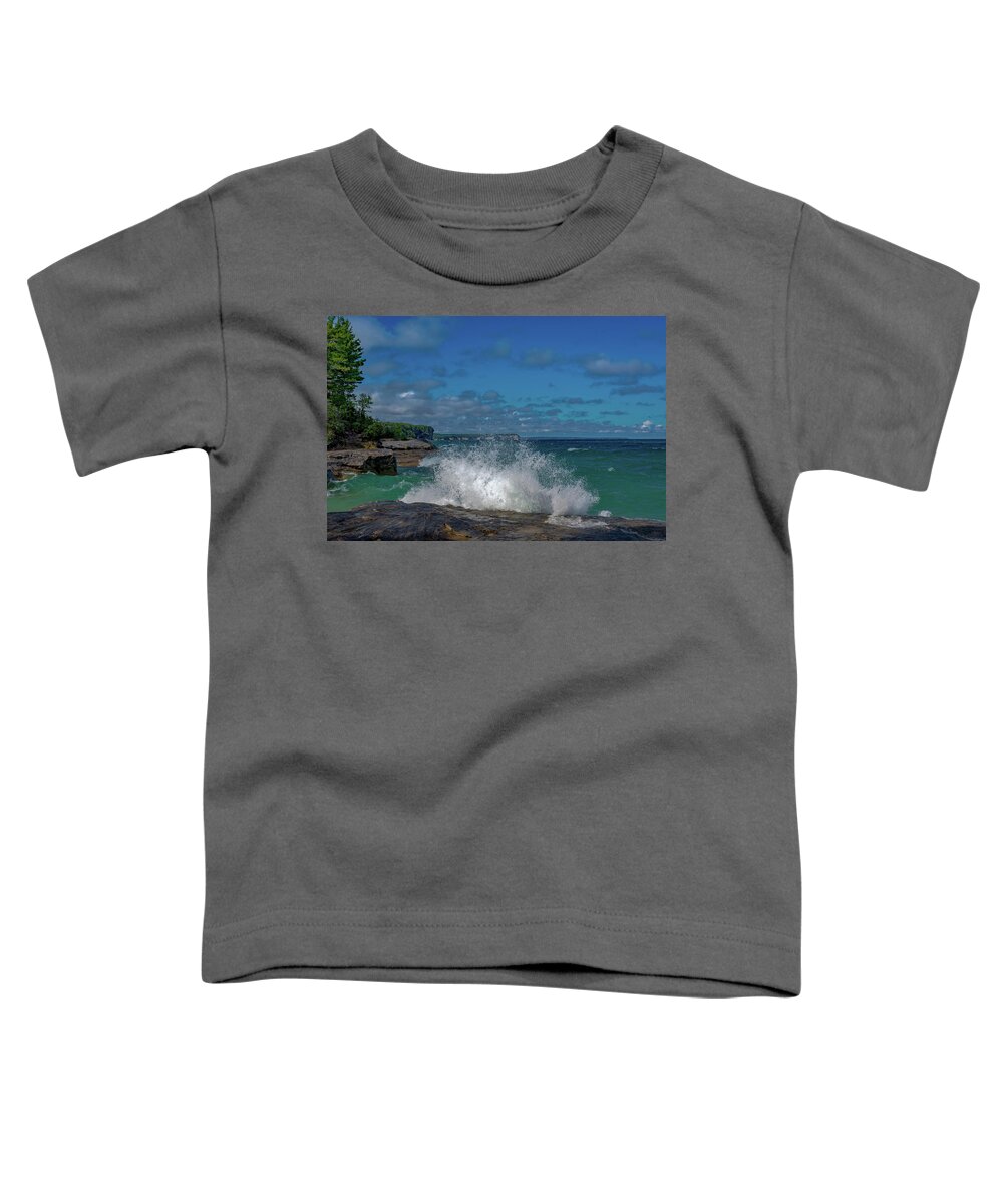 Pictured Rocks National Lakeshore Toddler T-Shirt featuring the photograph The Coves #1 by Gary McCormick