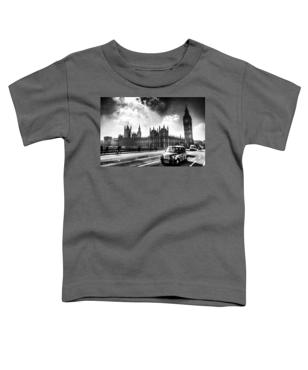 Westminster Toddler T-Shirt featuring the photograph Westminster Bridge London #14 by David Pyatt