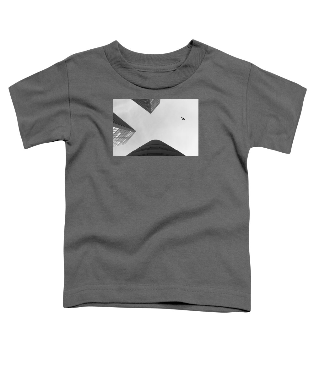 Fly Toddler T-Shirt featuring the photograph Enjoyable flight #2 by Jan Hochstein