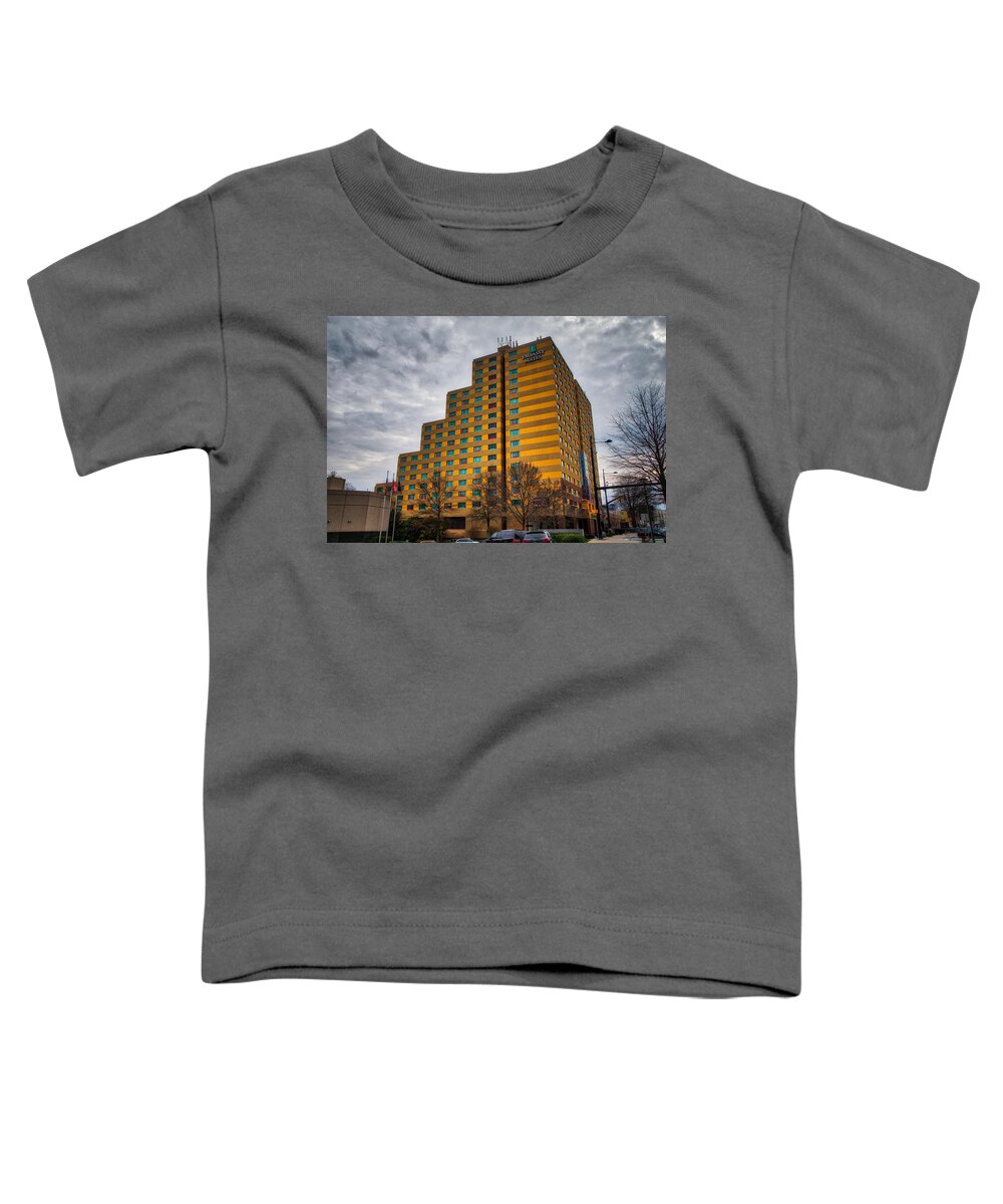 Building Toddler T-Shirt featuring the photograph Atlanta Embassy Suites by Brett Engle
