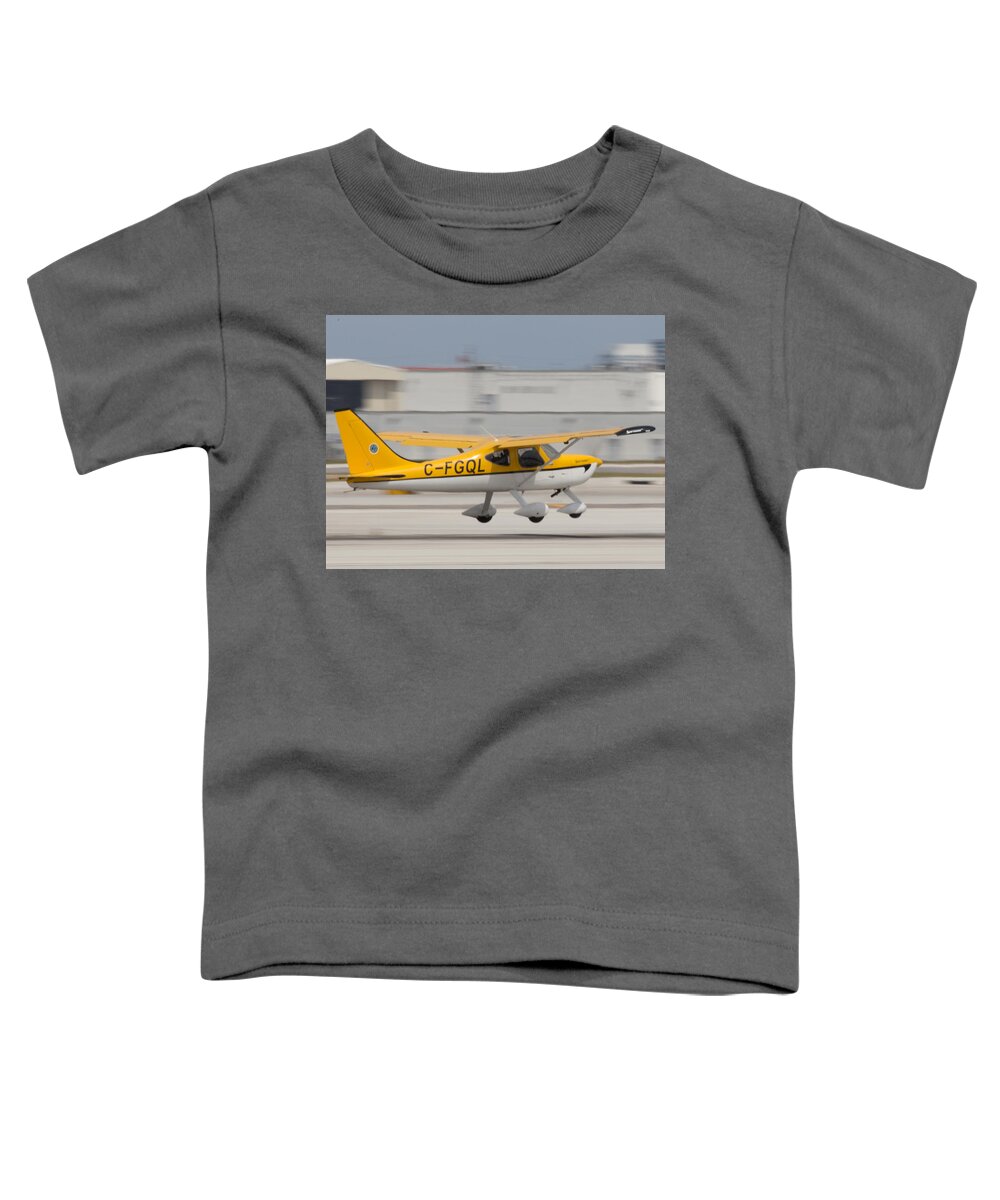 C-fgql Aircraft Toddler T-Shirt featuring the photograph C-FGQL Aircraft by Dart Humeston