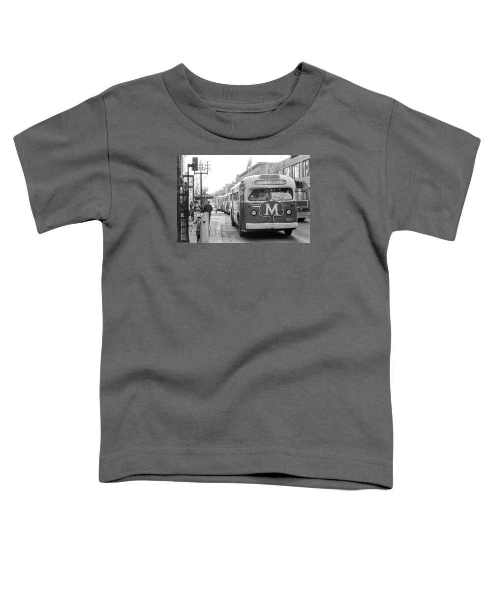 Book Work Toddler T-Shirt featuring the photograph Caravan of Buses on Nicollet Mall by Mike Evangelist