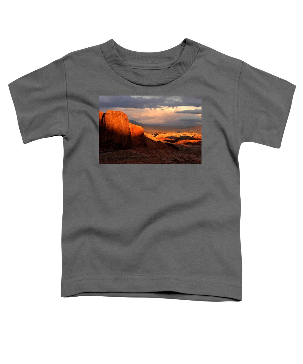 Dramatic Toddler T-Shirt featuring the photograph Dramatic Desert Sunset by Ted Keller