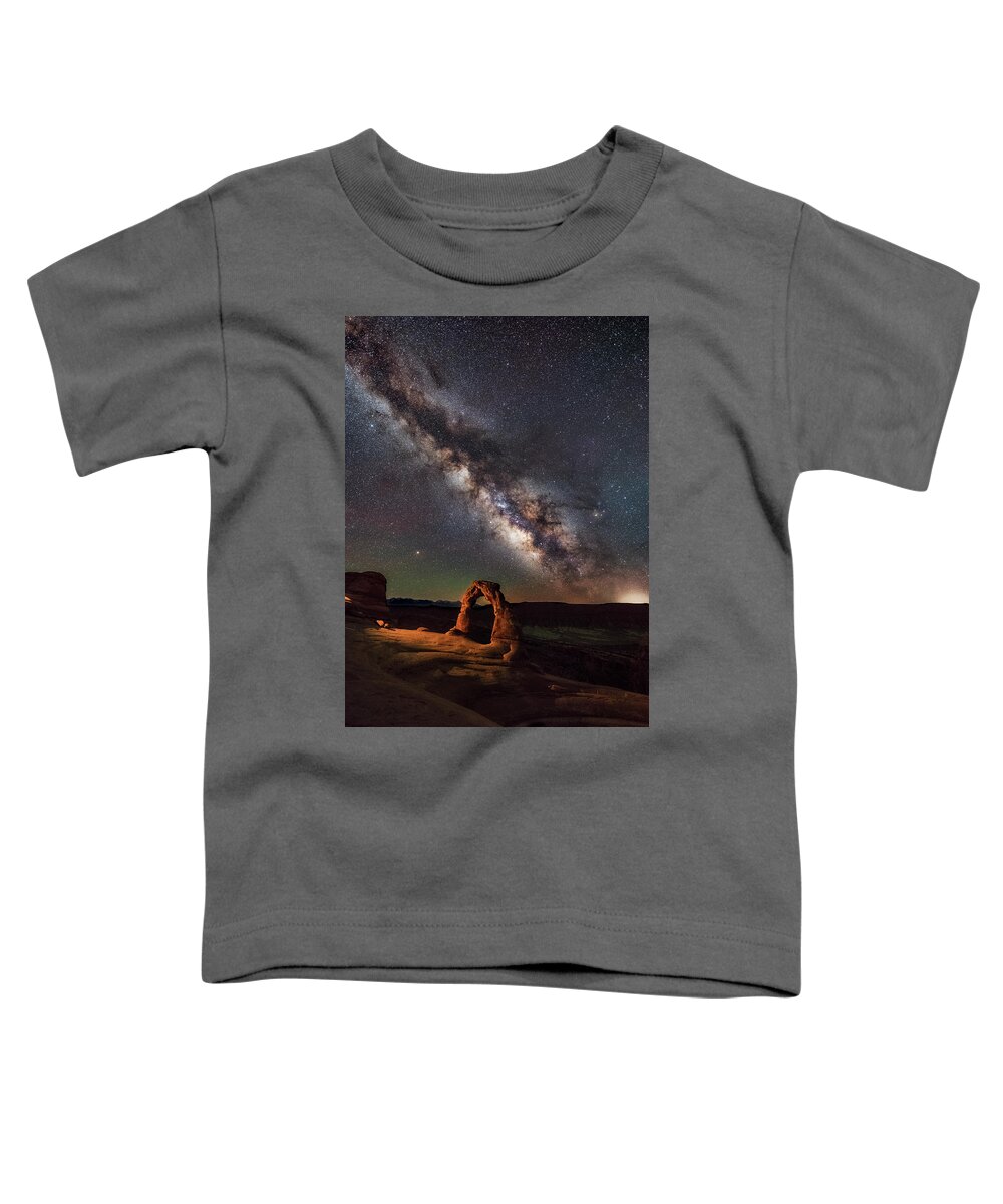Landscape Toddler T-Shirt featuring the photograph Dreamer by Russell Pugh