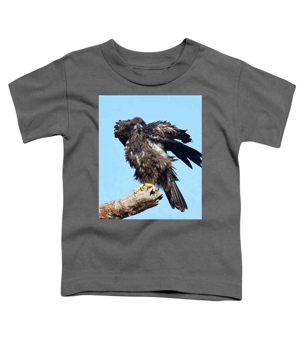 Birds Toddler T-Shirt featuring the photograph E9 shaking by Liz Grindstaff