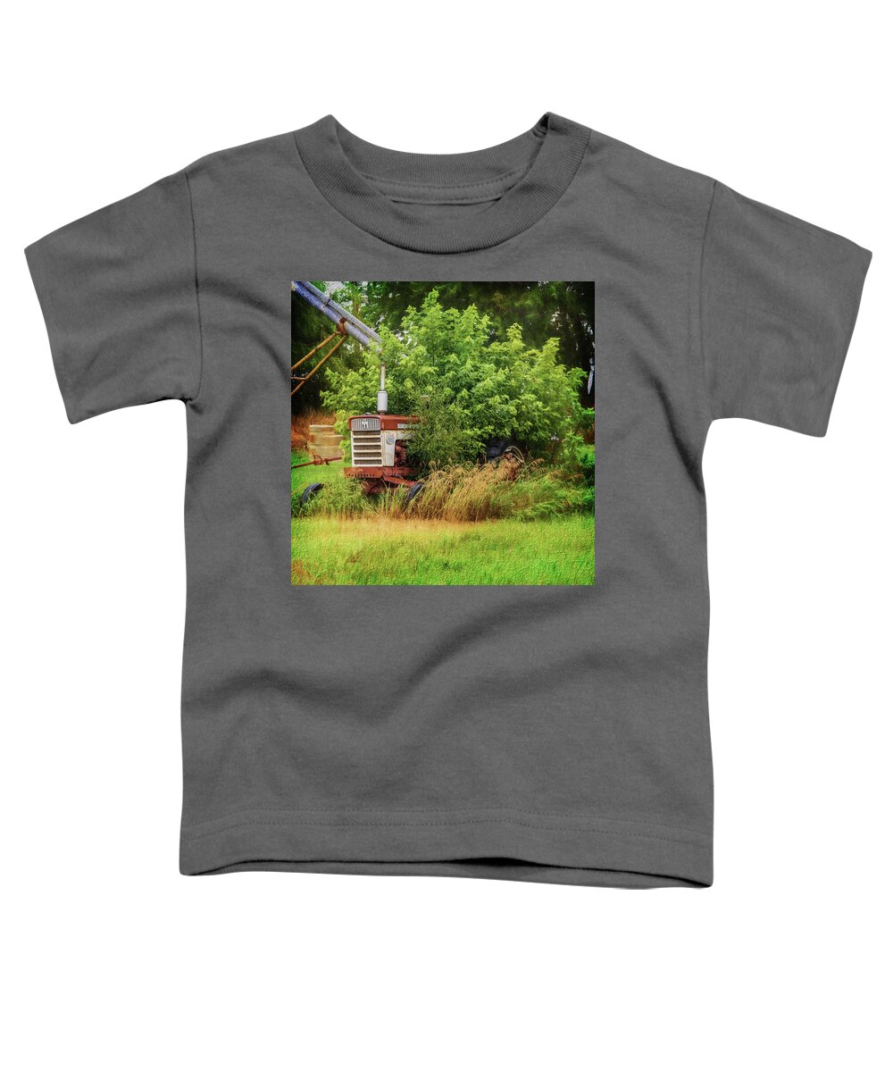 Automobile Toddler T-Shirt featuring the photograph Ih560 by John Strong