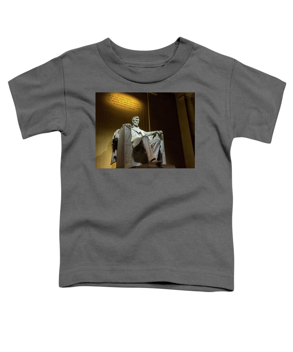 President Toddler T-Shirt featuring the photograph Lincoln Memorial by Ed Clark