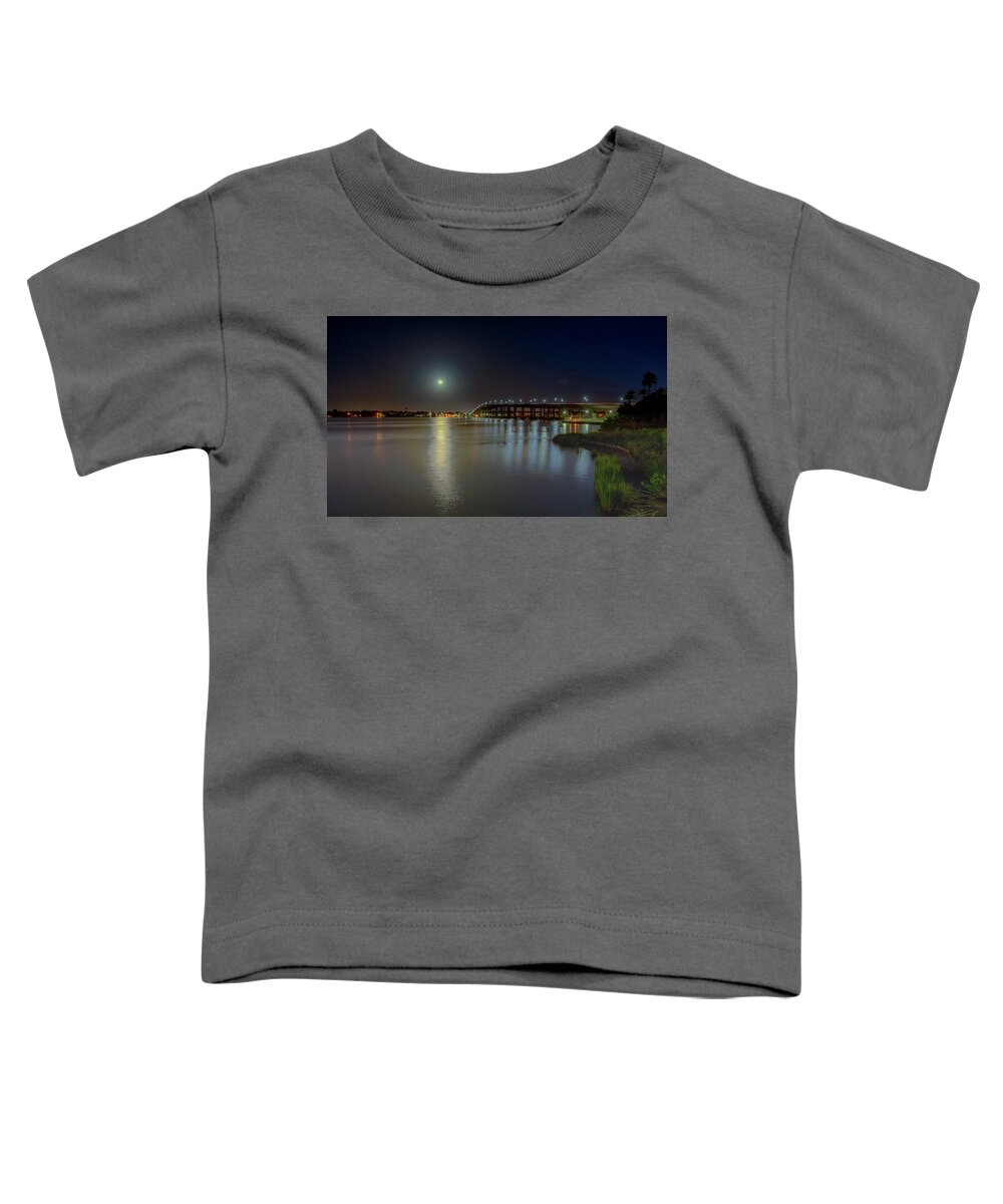 Bridge Toddler T-Shirt featuring the photograph Moonrise by Dillon Kalkhurst