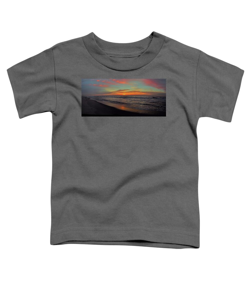 Seascape Toddler T-Shirt featuring the photograph Seascape by Newwwman