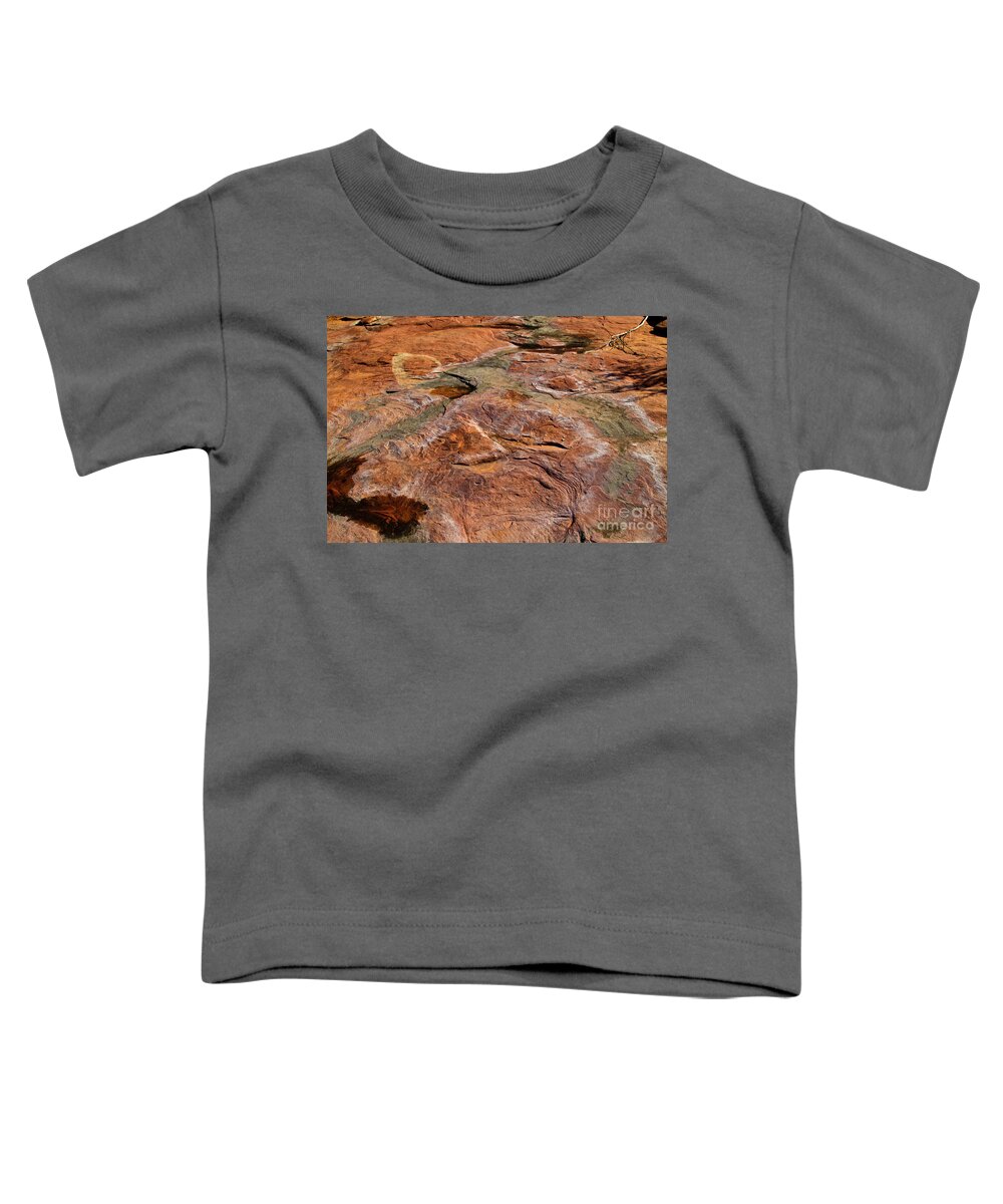 Lake Powell Toddler T-Shirt featuring the photograph Stoney Wash by Kathy McClure