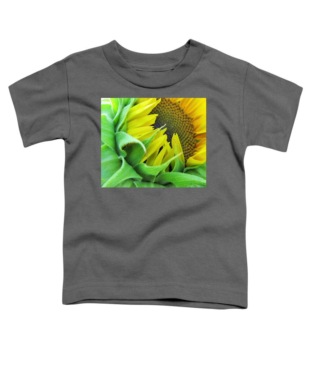 Sunflower Toddler T-Shirt featuring the photograph Sunflower by Marianna Mills
