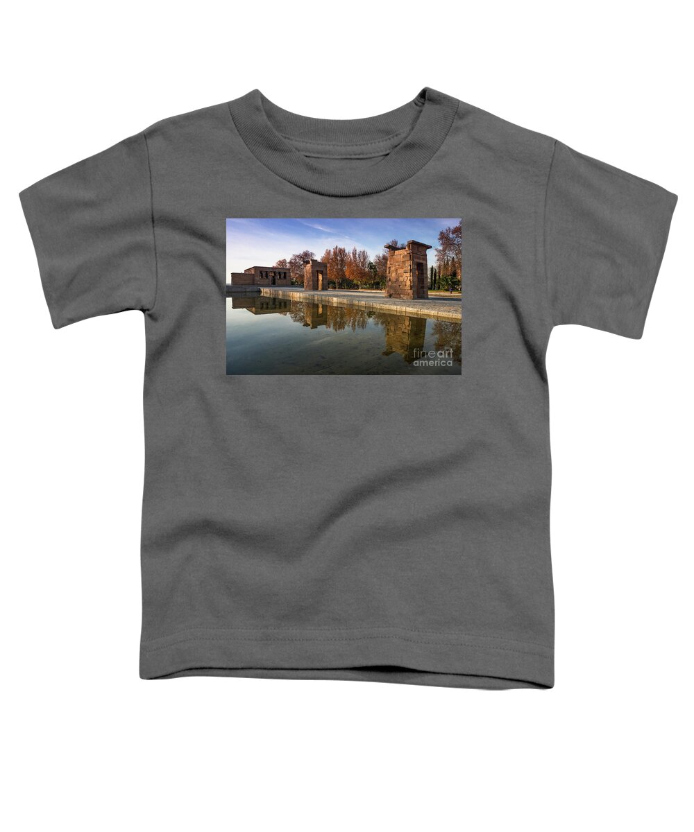 Debod Toddler T-Shirt featuring the photograph Temple of Debod by Andrew Michael
