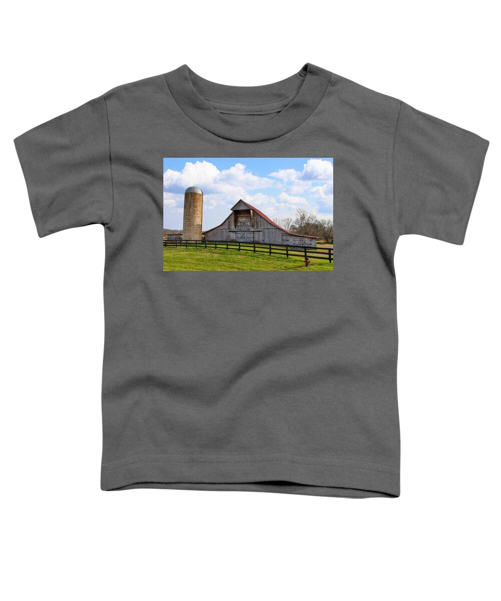 Barn Toddler T-Shirt featuring the photograph Tennessee Silo Barn by Lorraine Baum