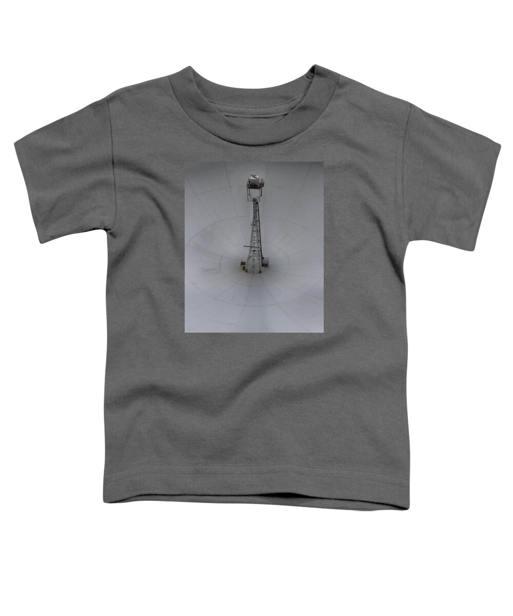 Jodrell Bank Toddler T-Shirt featuring the photograph The Ear of the Telescope by Leah Palmer