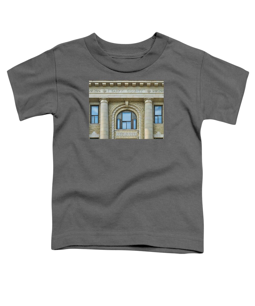 Third Sarpy County Courthouse Toddler T-Shirt featuring the photograph Third Sarpy County Courthouse by Nikolyn McDonald