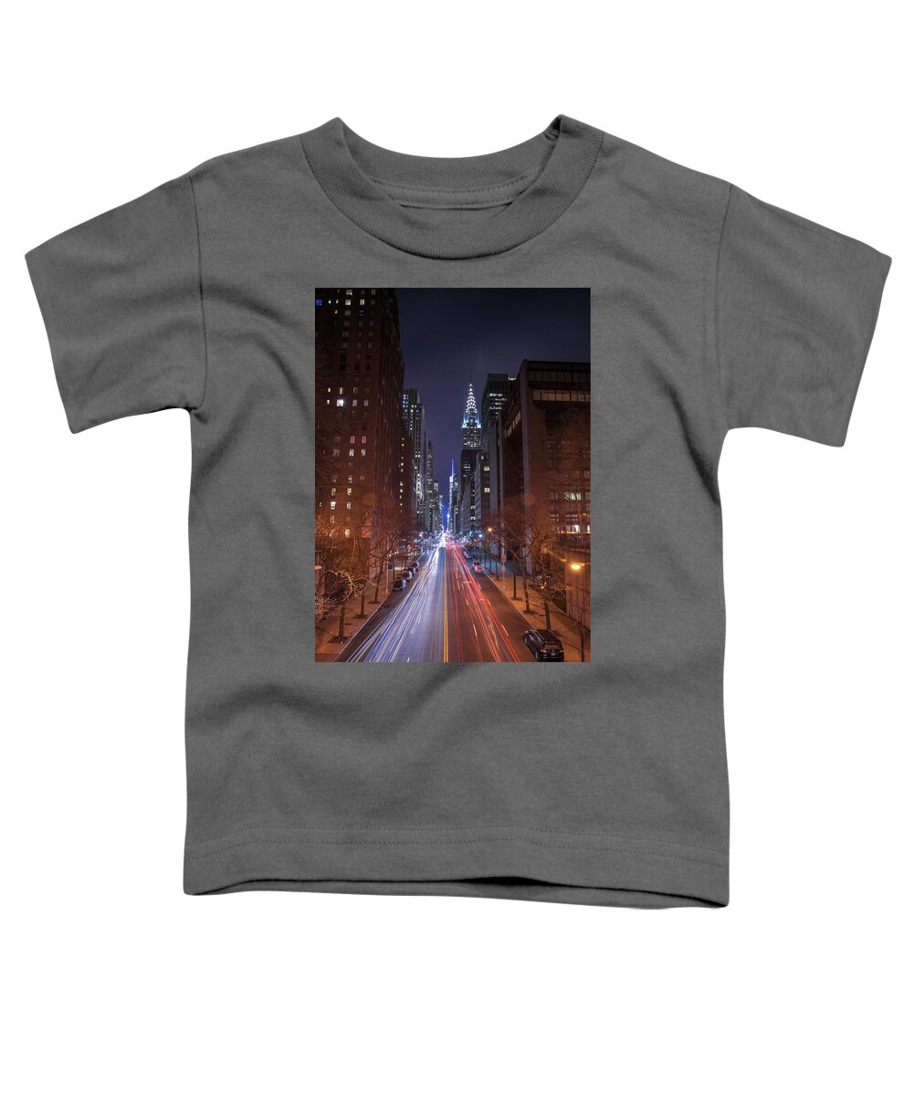 New York City Toddler T-Shirt featuring the photograph Tudor Pl by Raf Winterpacht