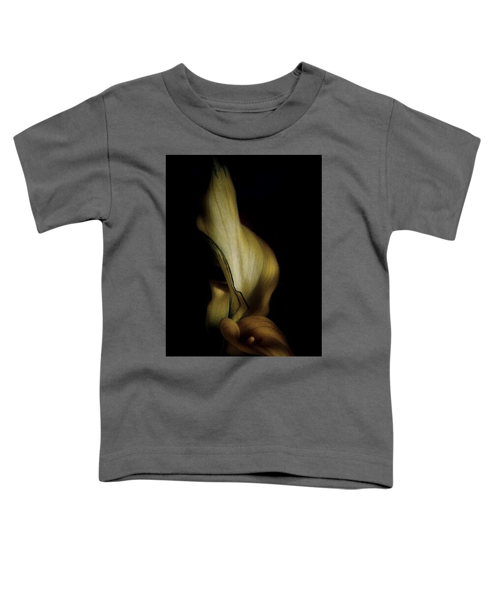 Calla Lily Toddler T-Shirt featuring the photograph Vintage Calla Lily by Richard Cummings