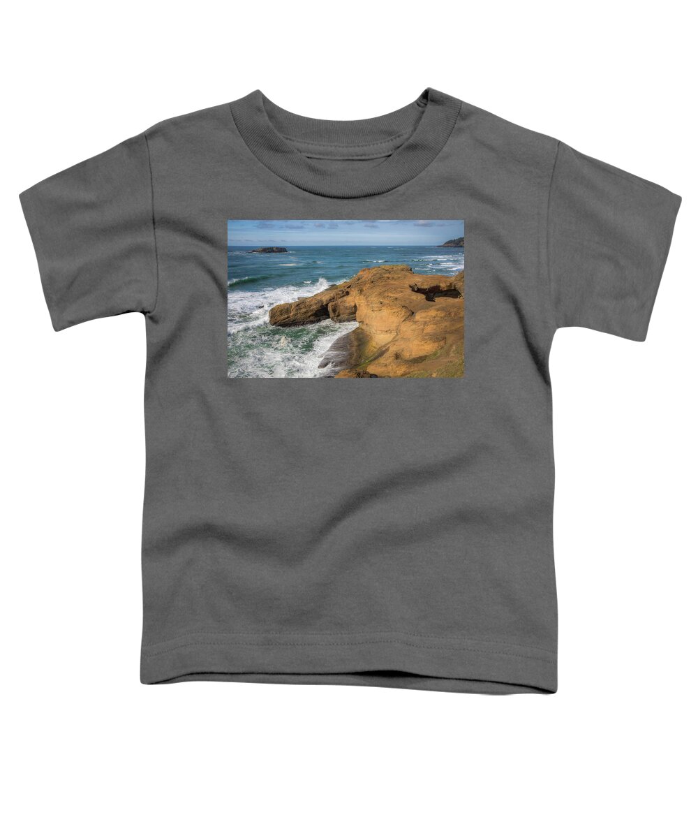 Punchbowl Toddler T-Shirt featuring the photograph Devils Punchbowl 0924 by Kristina Rinell