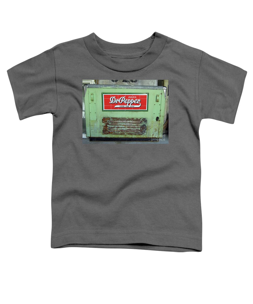 Cooler Toddler T-Shirt featuring the photograph Dr Pepper Cooler by D Hackett
