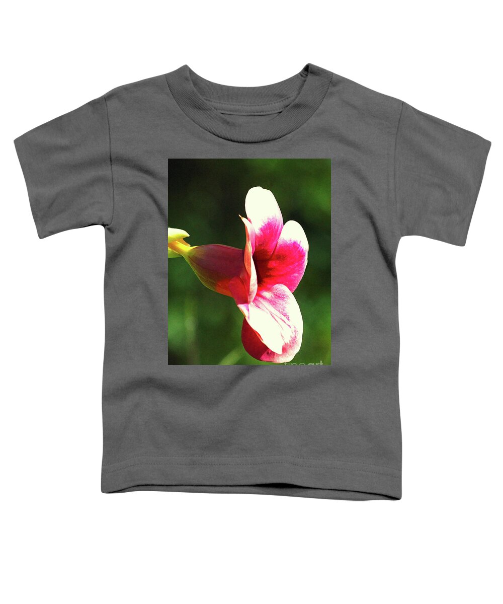 Flowers Toddler T-Shirt featuring the photograph Red Flower #1 by Robert Suggs