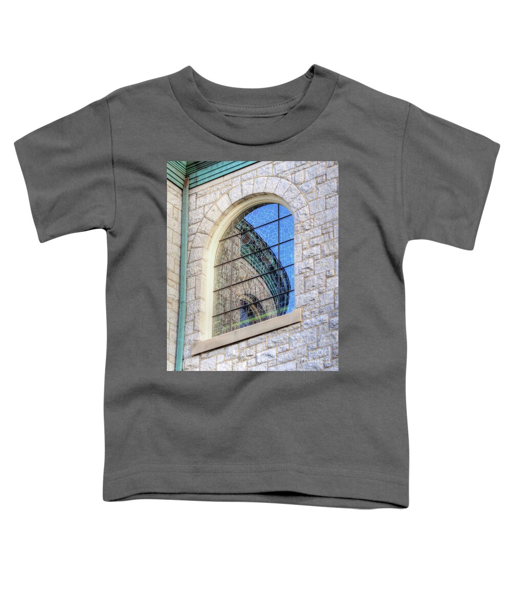 Harrisburg Toddler T-Shirt featuring the photograph Beautiful Reflection by Geoff Crego