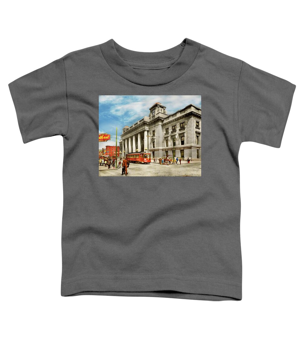 Chicago Toddler T-Shirt featuring the photograph City - Chicago, IL - The Chicago Railway Station 1911 by Mike Savad