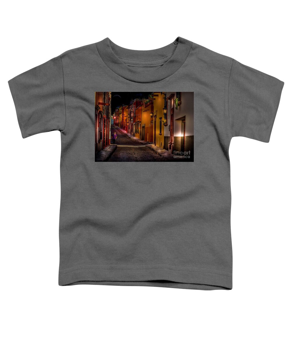 Sma Toddler T-Shirt featuring the photograph Goin Home by Barry Weiss