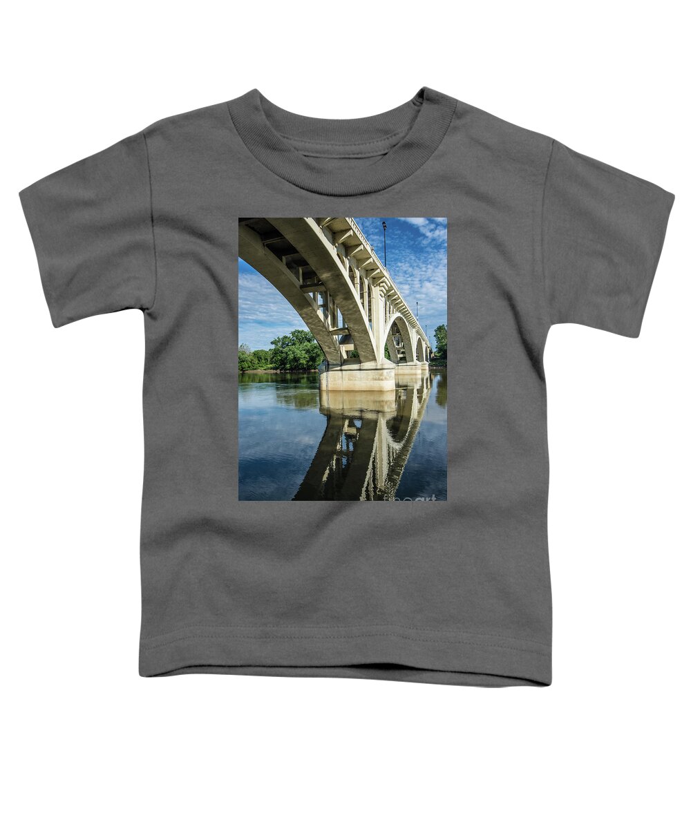 Lincoln Toddler T-Shirt featuring the photograph Lincoln Memorial Bridge 3 - Vincennes - Indiana by Gary Whitton