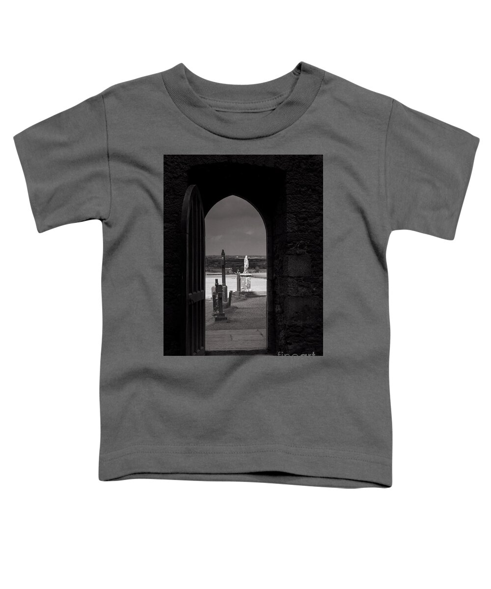 Cashel Toddler T-Shirt featuring the photograph Open doorway by Agnes Caruso