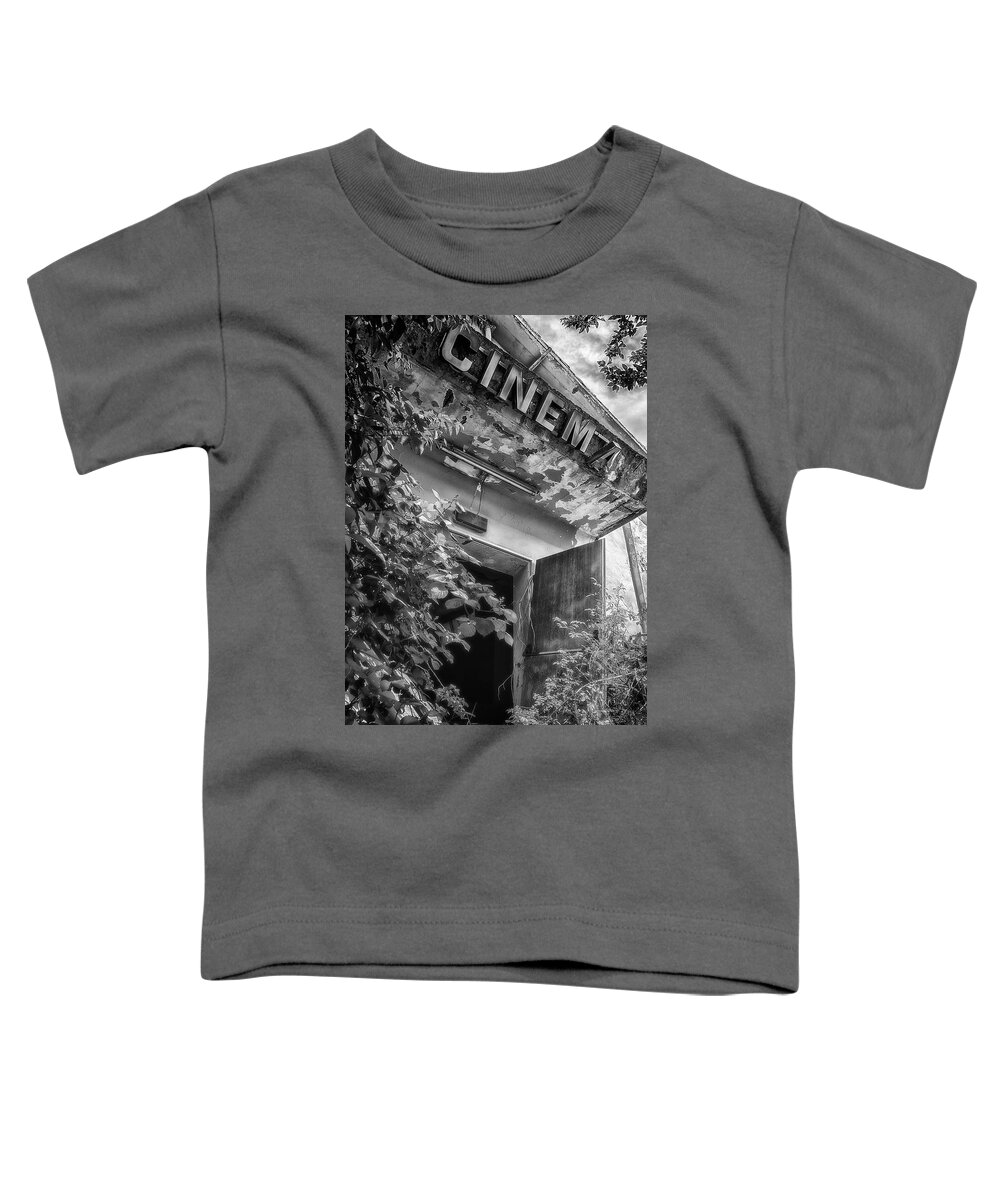 Old Cinema Toddler T-Shirt featuring the photograph Out of order by Wolfgang Stocker