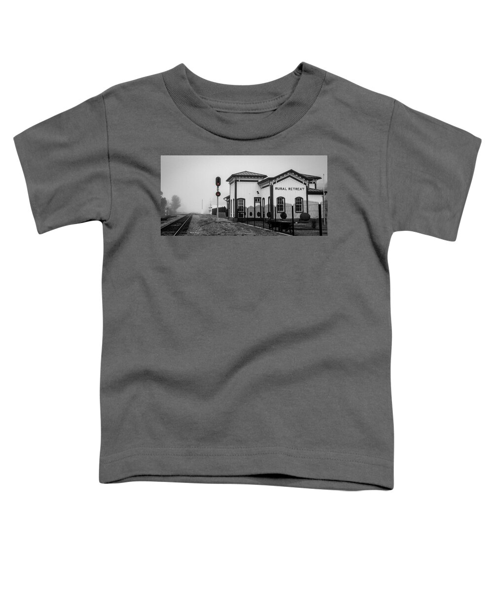 Rural Retreat Toddler T-Shirt featuring the photograph Out of the Fog by Dale R Carlson