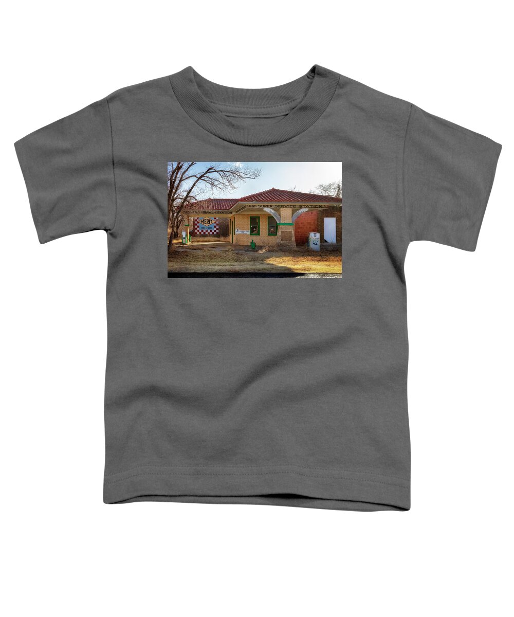  Super Service Station Toddler T-Shirt featuring the photograph Route 66 - Super Service Station - Alanreed Texas by Susan Rissi Tregoning
