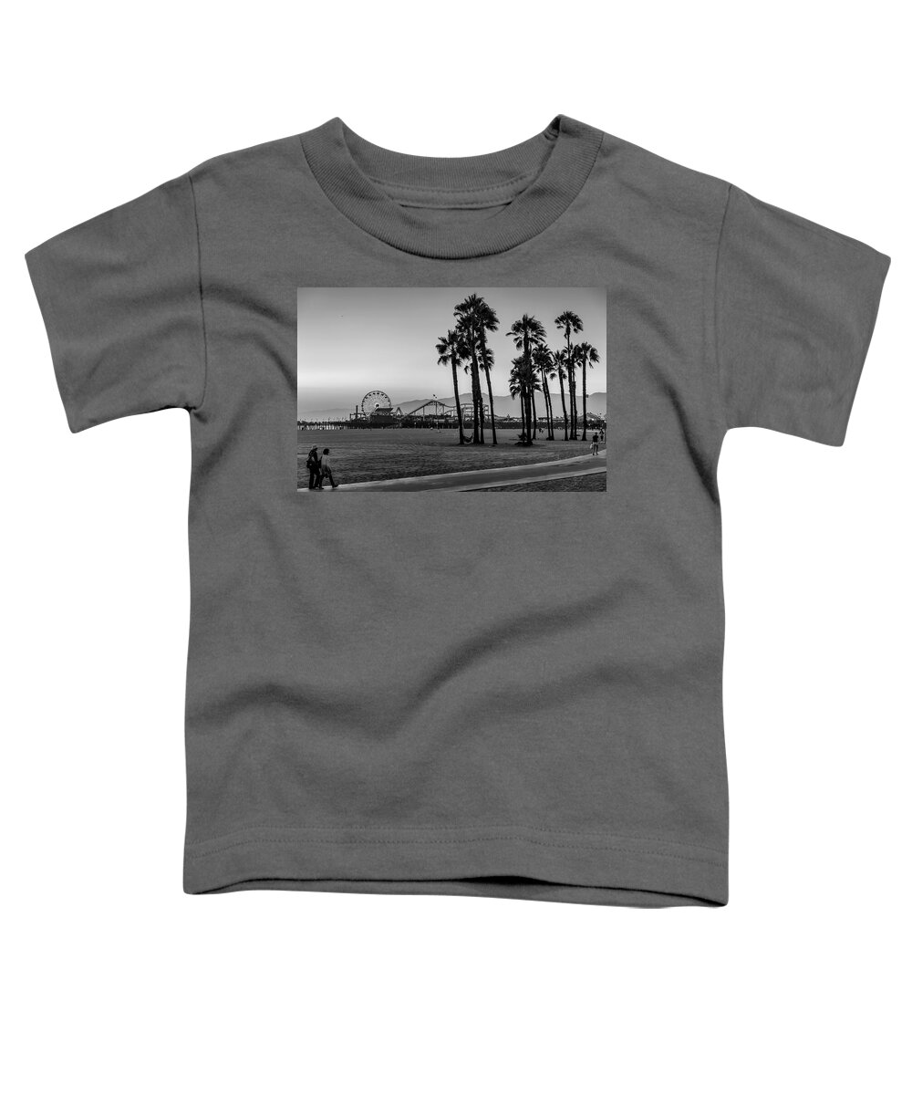 Santa Monica Pier Toddler T-Shirt featuring the photograph Sundown At The Pier - Black And White by Gene Parks