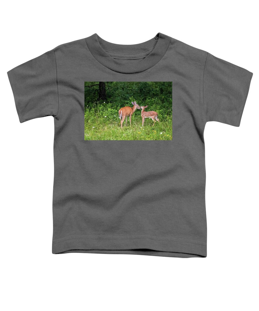 Deer Toddler T-Shirt featuring the photograph Tender Moment by Linda Shannon Morgan