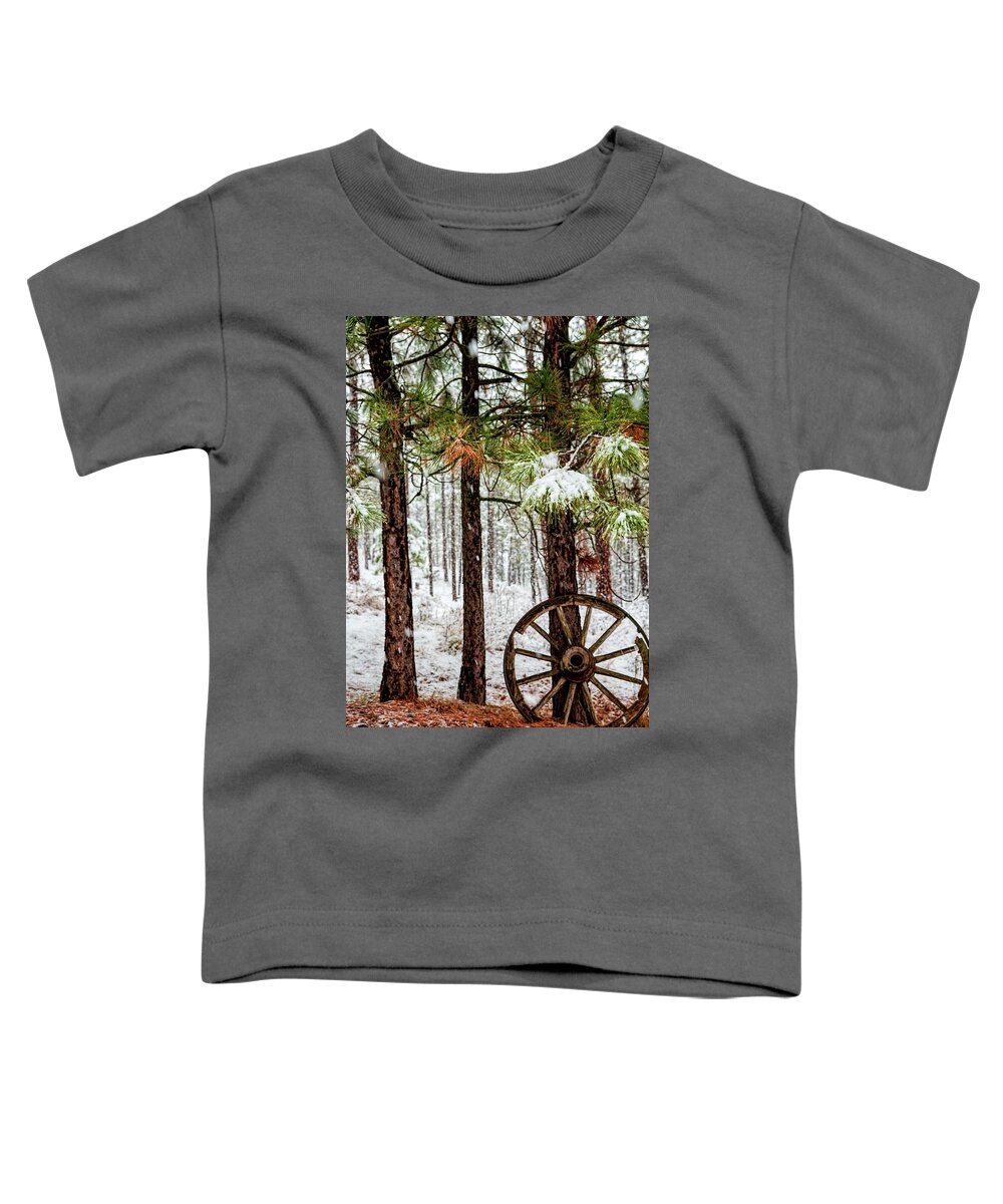 Landscape Toddler T-Shirt featuring the photograph Wagon Wheel Snow by Pamela Dunn-Parrish