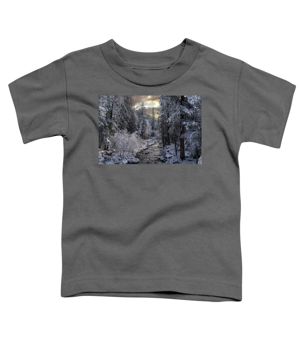 Landscape Toddler T-Shirt featuring the photograph Winter morning in the Sierras by Devin Wilson