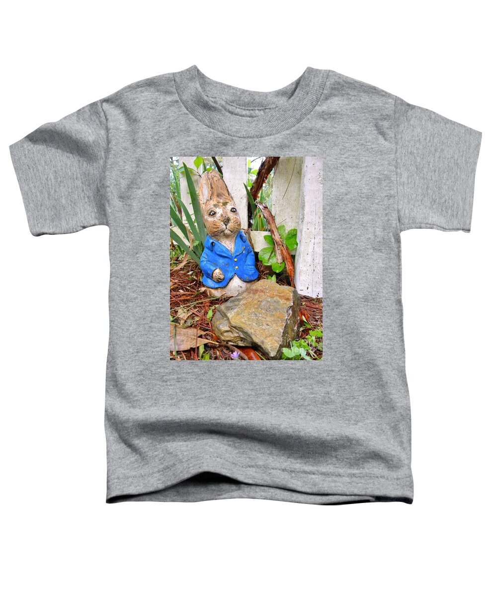Pete Cotton Tail Toddler T-Shirt featuring the photograph Visiting Peter Cotton Tail by Matthew Seufer