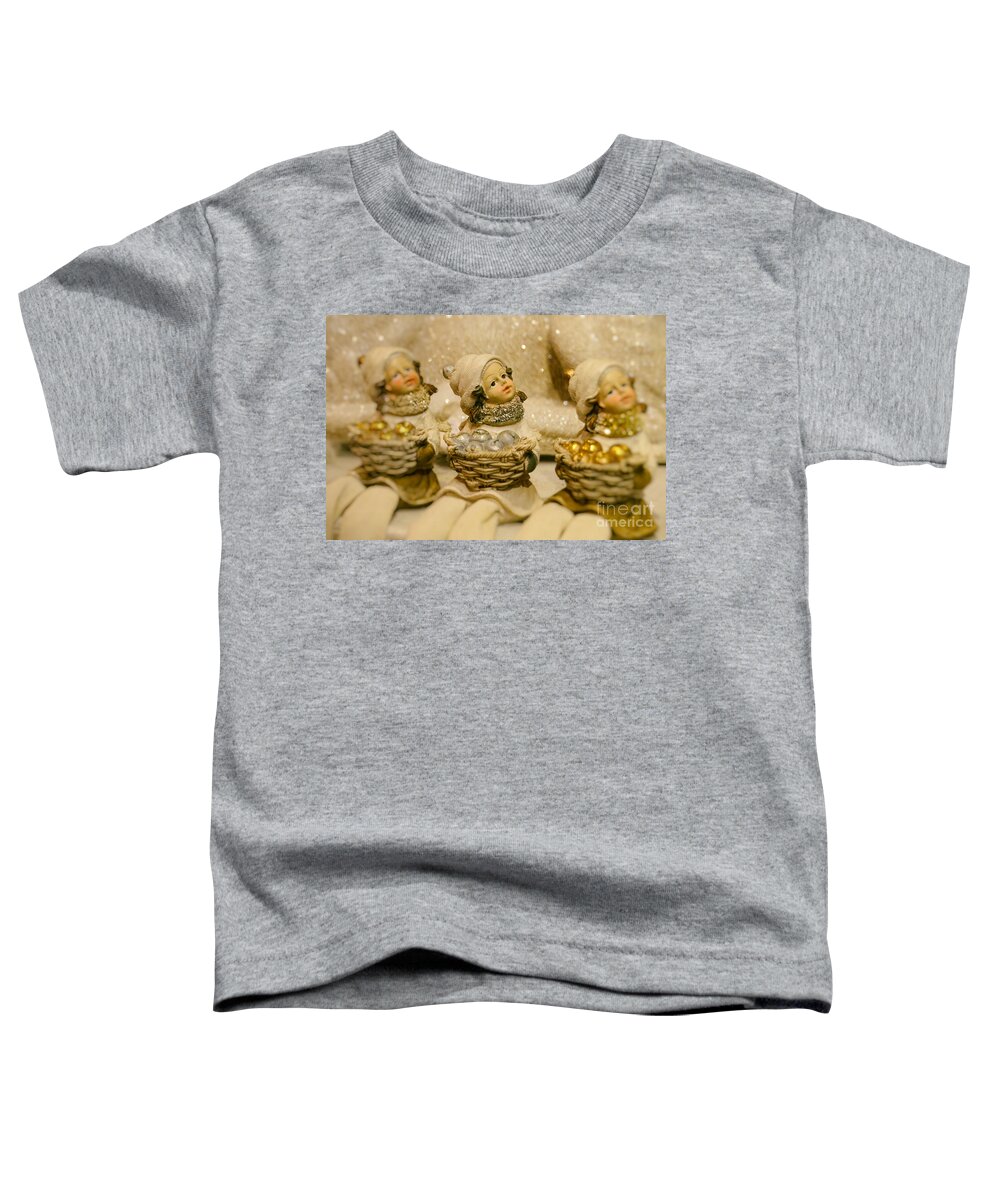 Weihnachten Toddler T-Shirt featuring the photograph Baskets of Apples by Sabine Jacobs