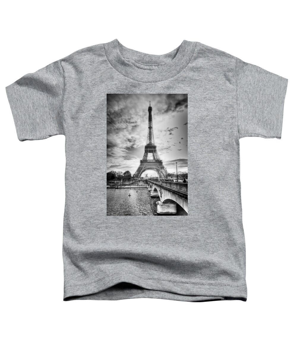 Europe Toddler T-Shirt featuring the photograph Bridge to the Eiffel Tower by John Wadleigh